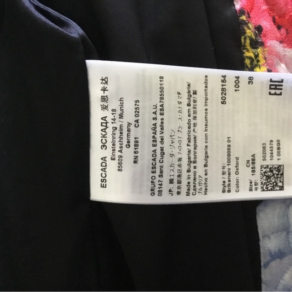 ESCADA Floral Print Jacquard Blazer - Picture 7 of 8